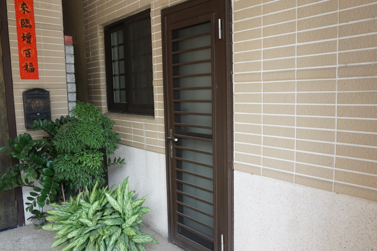 大台中推薦進成鋁門窗通風門